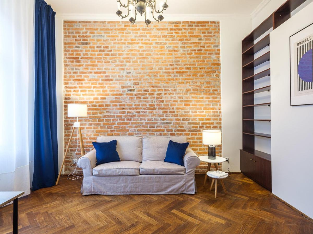 Central Apartments By Tyzenhauz Krakau Exterior foto